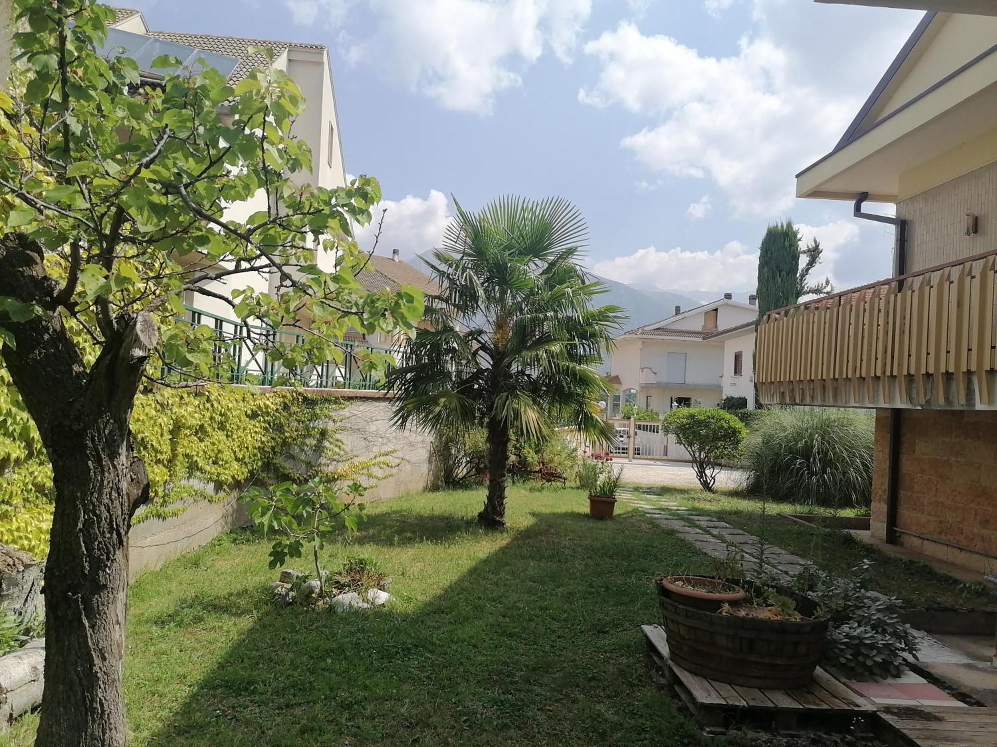 B&B Villaggio Sole Sulmona Exterior foto